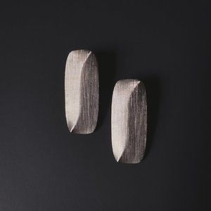 Vintage Rectangle Textured Geometric Mod Contemporary Style Silver Tone Earrings